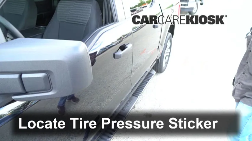 2021 Ford F-150 XLT 2.7L V6 Turbo Crew Cab Pickup Tires & Wheels Check Tire Pressure